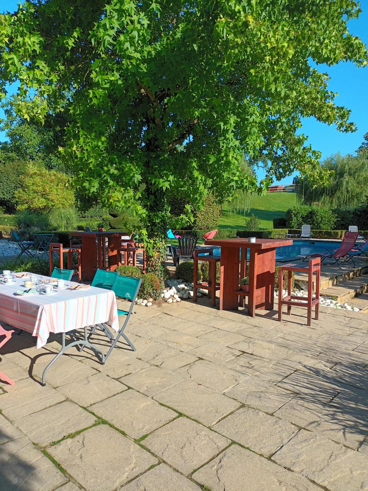 Bed and Breakfast Au Bout De Mes Reves Walcourt Экстерьер фото